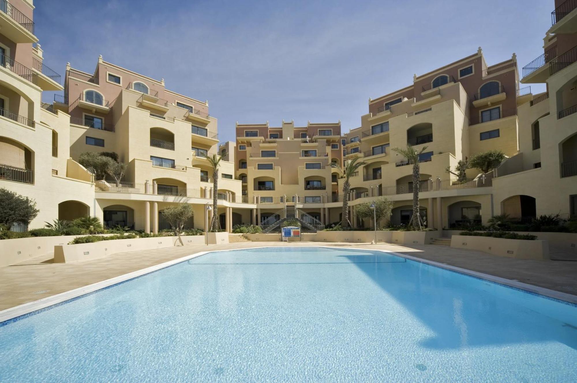 Luxury Seaview & Pool-Hosted By Sweetstay Mellieha Luaran gambar